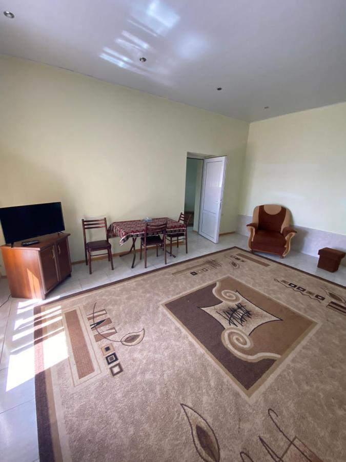 Mount Aragats Aparthotel Byurakan Buitenkant foto
