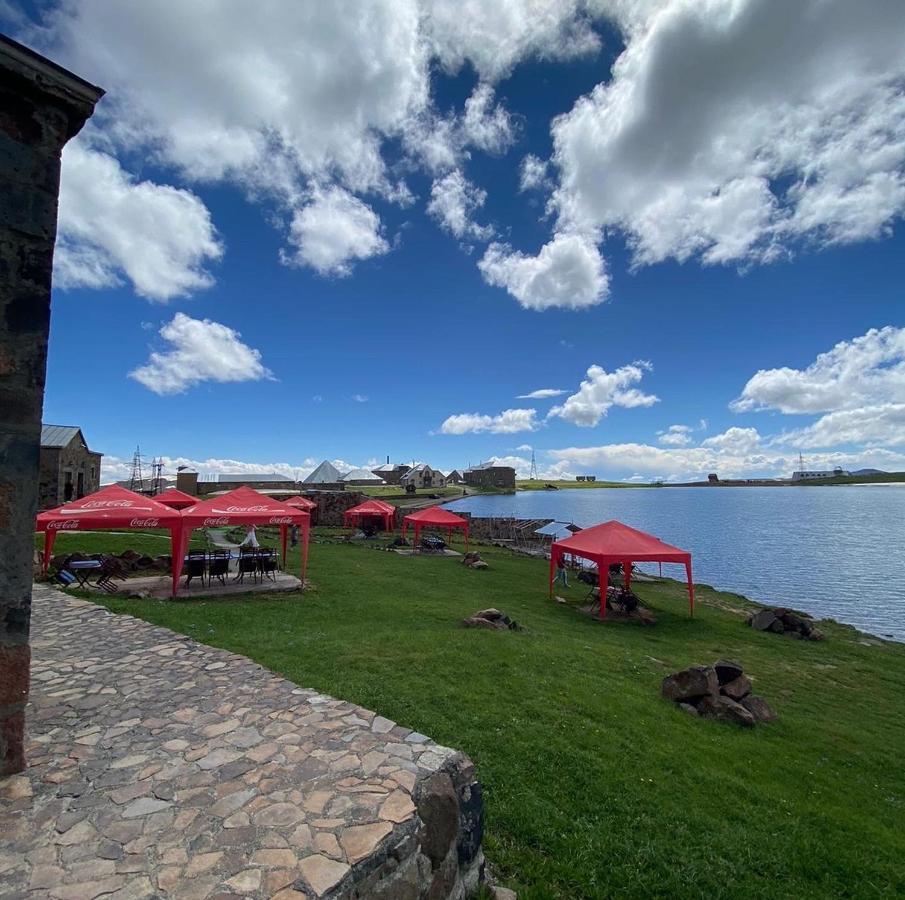 Mount Aragats Aparthotel Byurakan Buitenkant foto