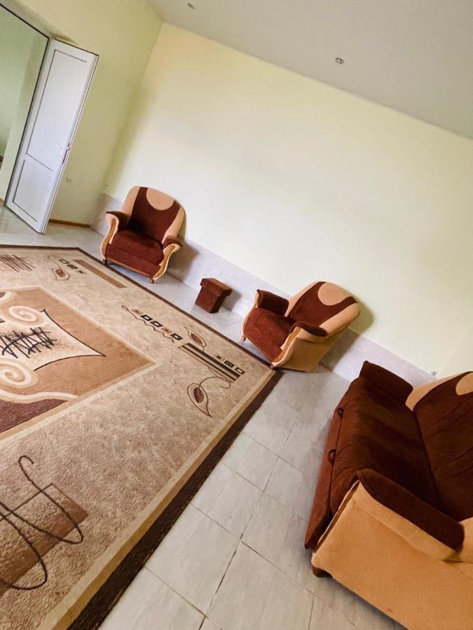 Mount Aragats Aparthotel Byurakan Buitenkant foto